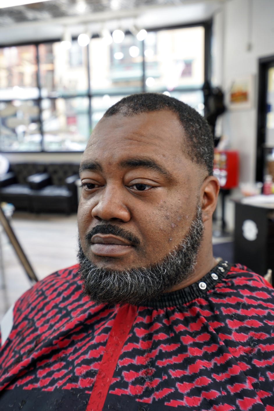 Beard trim at Flippers Barbershop Troy New York